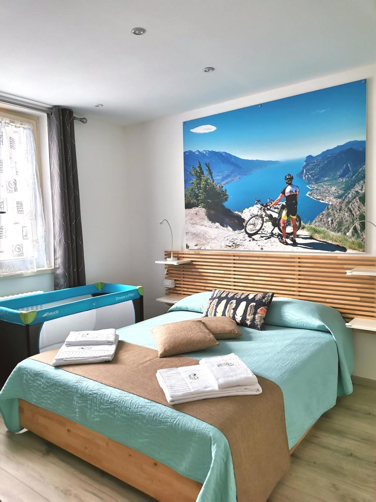 Antica Casa Alboletta Apartment Riva del Garda Room photo
